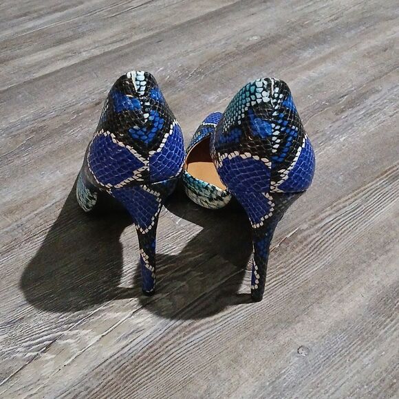 Jessica Simpson blue black white snakeskin print heels Sz 8 NWOB - Picture 4 of 8
